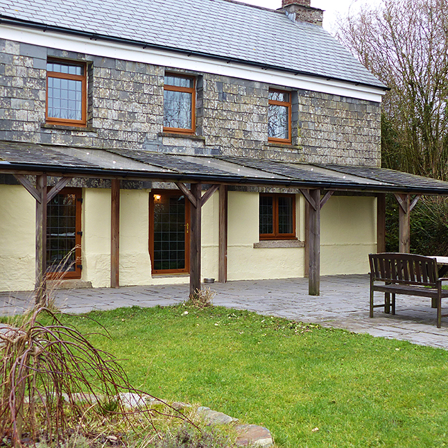 Middle West Curry Farmhouse